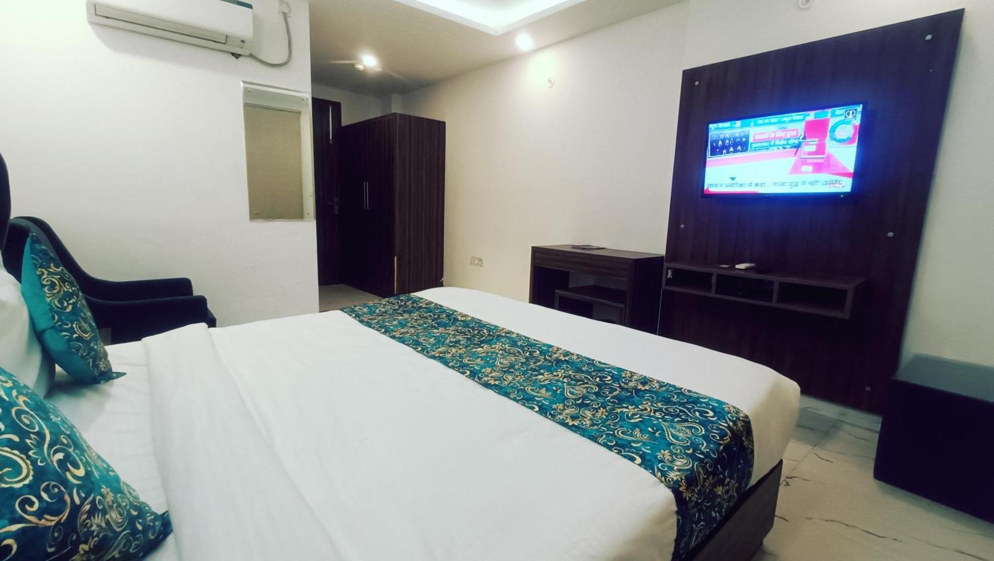 Hotel Mayda Prime Near Delhi Airport New Delhi Exterior photo